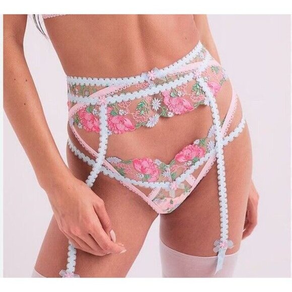 For Love & Lemons sz XXS Garter Belt Swaying Rose Floral Embroidered Coquette - Picture 1 of 10